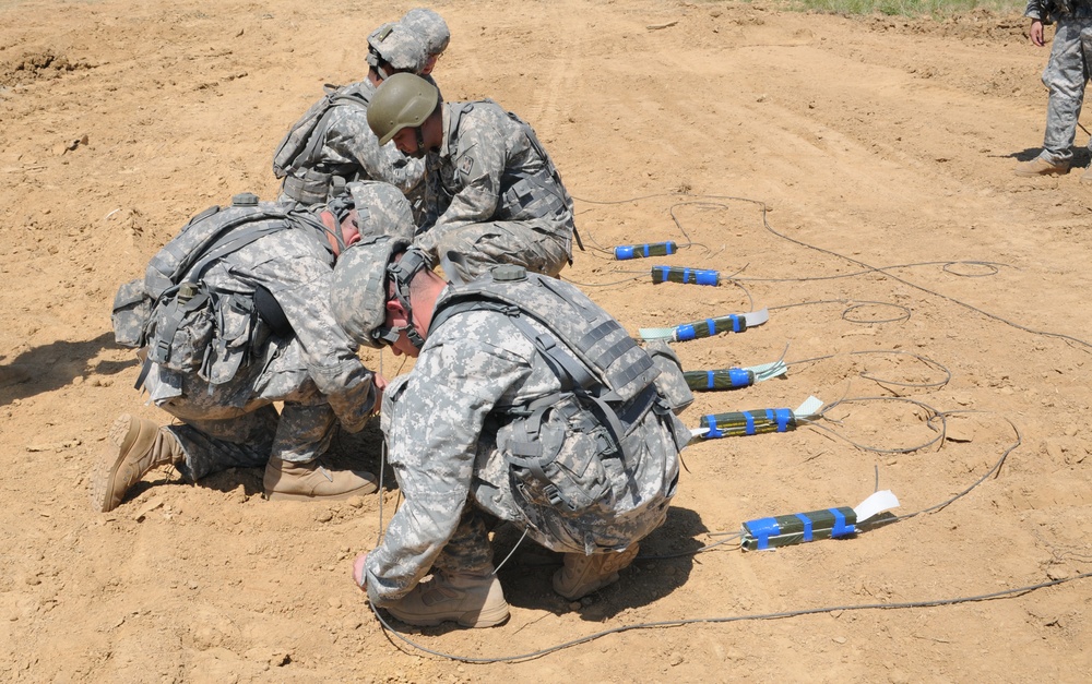 C4 Explosive: Real Life vs Video Games