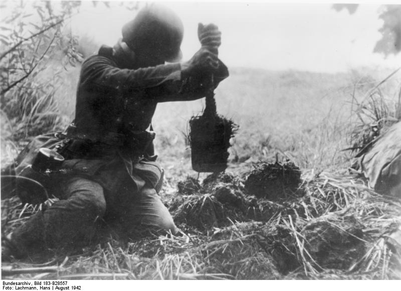 WWI’s Weapon of Doom Was An Entrenching Tool?