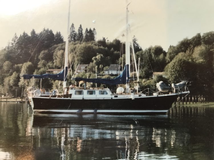Brandon Webb, The Red Circle: Marooned in Tahiti At Age Sixteen And A 3,000 Mile Journey To Hawaii.