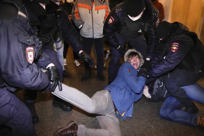 A demonstrator screams while being detained by police in St Petersburg (AP). Source: https://www.theguardian.com/artanddesign/gallery/2022/feb/25/anti-war-protests-across-russia-in-pictures?utm_term=Autofeed&CMP=twt_gu&utm_medium&utm_source=Twitter#Echobox=1645769216