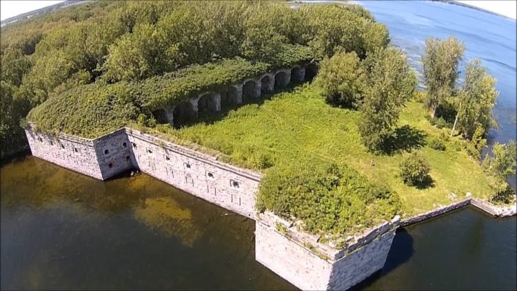 Fort Blunder: When The US Built A Fortress On The Wrong Side Of The Canadian Border