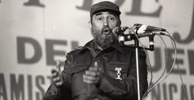 Fidel Castro during a public speech in 1985 (www.cadtm.org). Source: https://www.cadtm.org/Fidel-Castro-The-debt-is-unpayable 