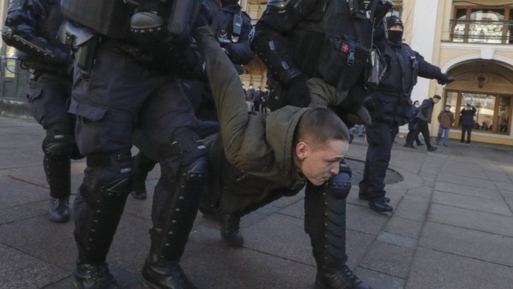 Nearly 5000 People Anti-War Protestors Arrested In Russia