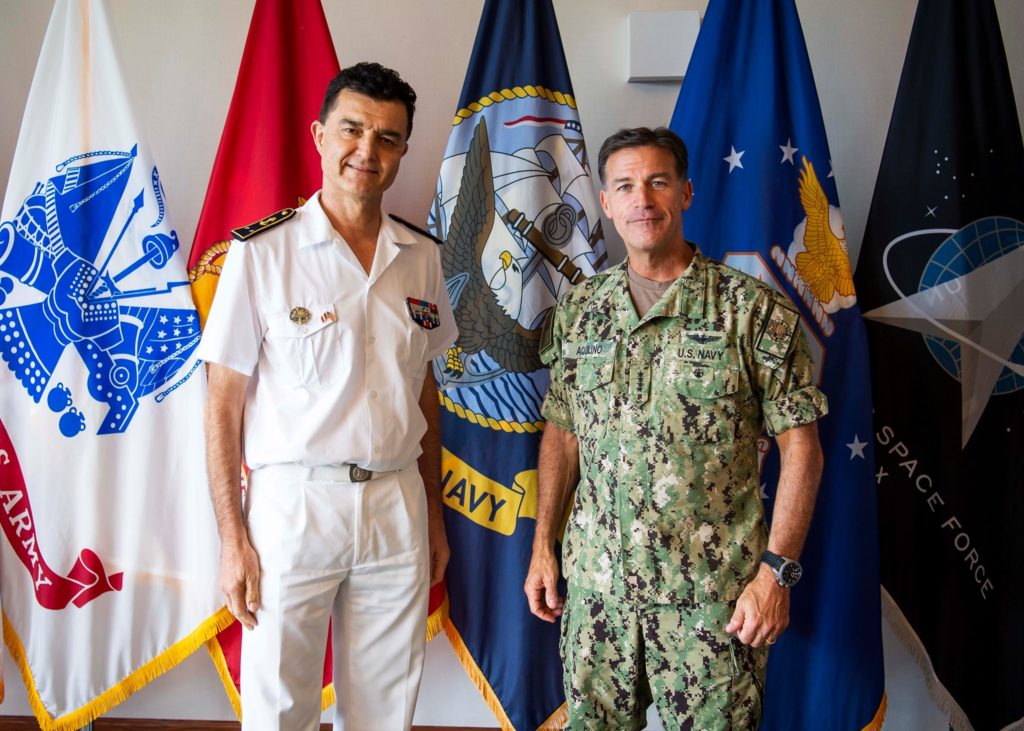 Adm. John Aquilino (right) with French RADM Jean-Mathieu Rey (left(, 2021 (US Indo-Pacific Command). Source: https://www.facebook.com/61575637587/photos/a.96721182587/10160932509807588/