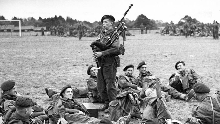 Bill Millin: The “Mad Piper” of D-Day Invasion