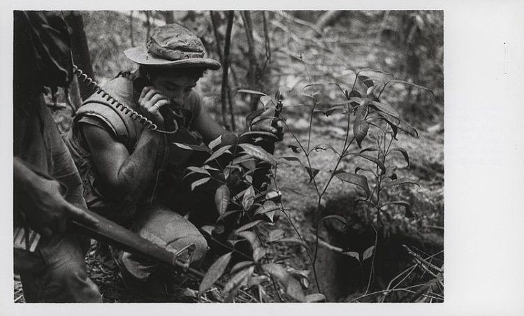 Five Seconds to Live-The Life Expectancy of Radiomen In The Vietnam War