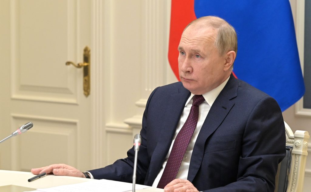 Russian President Vladimir Putin observes strategic deterrence forces exercise in the Kremlin’s situation room (Wikimedia Commons). Source: https://commons.wikimedia.org/wiki/File:Putin_(2022-02-19).jpg