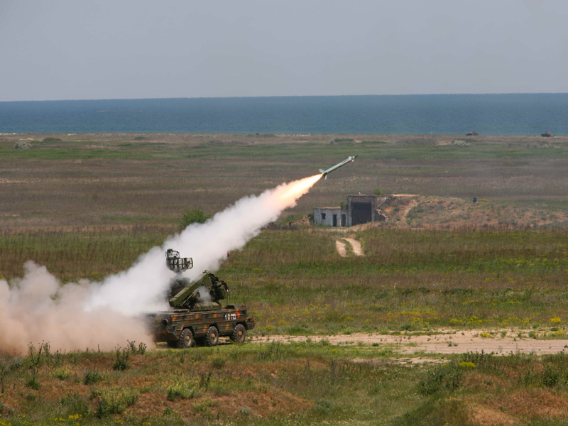  A Romanian 9K33 OSA (NATO designation: SA-8 Gecko) surface-to-air missile system during a military exercise at Capu Midia firing range (Wikimedia Commons). Source: https://commons.wikimedia.org/wiki/File:Romanian_SA-8.jpg
