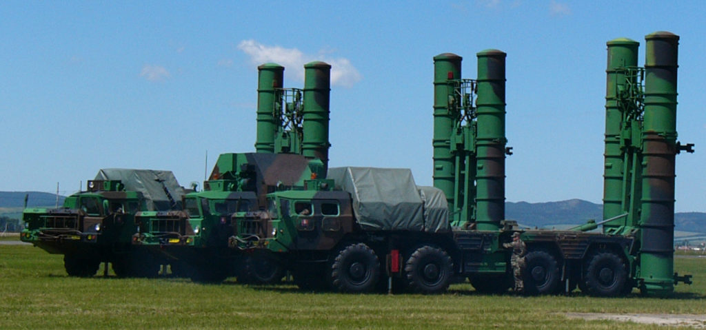 3 launchers of the Slovak S-300PMU on 3rd National Airdays in Piešťany (Wikimedia Commons). Source: https://commons.wikimedia.org/wiki/File:Slovak_S-300.jpg
