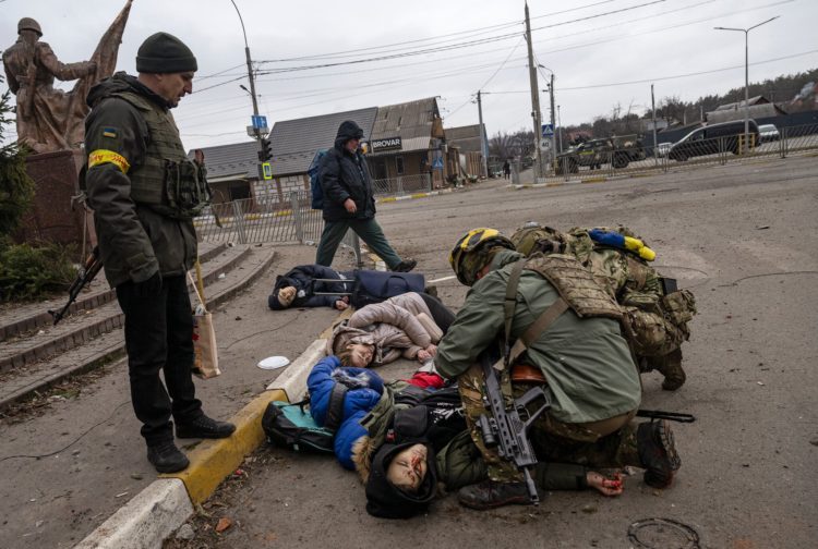 Russian Forces Kill Evacuees In Irpin, Zelensky Vows Revenge
