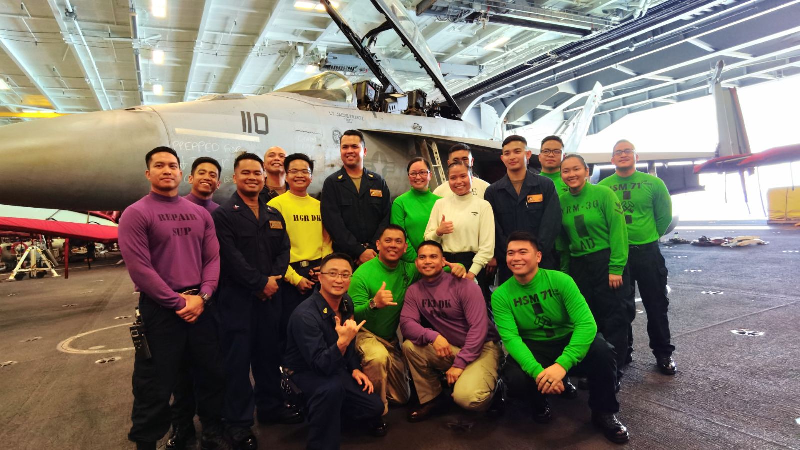 Some of the Filipino sailors working in the USS Abraham Lincoln (CVN 72) (PNA photo by Lade Kabagani). Source: https://www.pna.gov.ph/articles/1170706