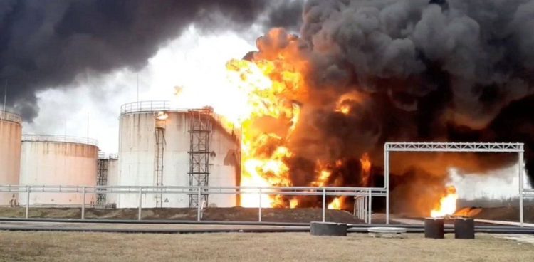 Fuel Depot Burns Inside Russia: Signs Point Away From it being a False Flag Attack