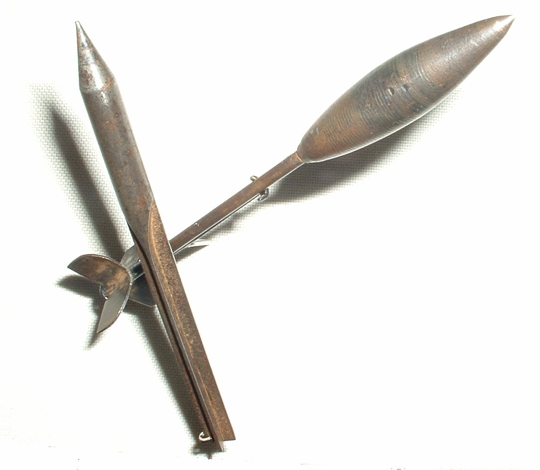 A French Fléchette used in World War I (No machine-readable author provided. Gaius Cornelius assumed (based on copyright claims)., Public domain, via Wikimedia Commons). Source: https://commons.wikimedia.org/wiki/File:Image-Flechettes,_probably_French,_c1914,_Royal_Armouries,_Leeds.jpg