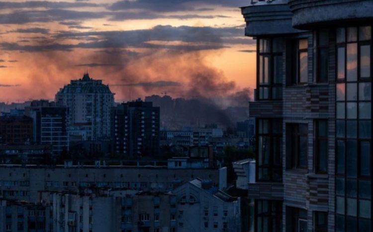 Russia Launches More Missiles at Kyiv