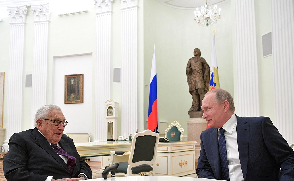 President Vladimir Putin with former US secretary of state Henry Kissinger (Kremlin.ru, CC BY 4.0 , via Wikimedia Commons). Source: https://commons.wikimedia.org/wiki/File:President_Vladimir_Putin_with_former_US_secretary_of_state_Henry_Kissinger.jpg