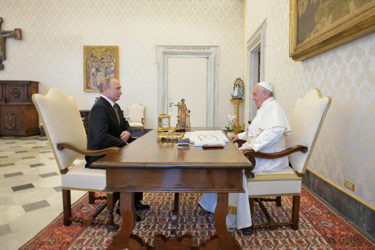 Pope Francis: NATO Was ‘Barking at Russia’s Door,’ Provoking Moscow to Invade