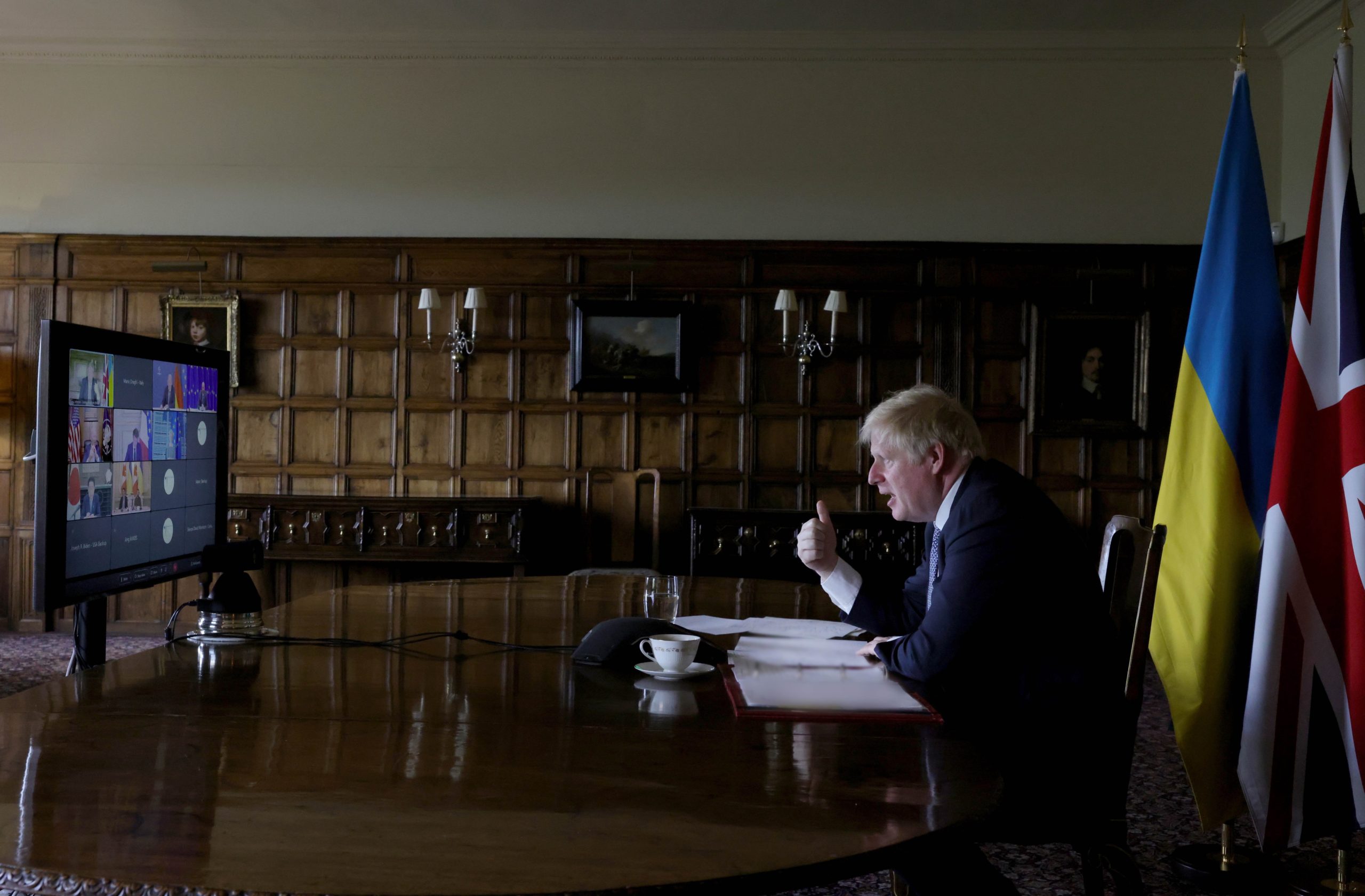 British Prime Minister Boris Johnson during a virtual meeting with G7 and other European leaders (Boris Johnson Twitter). Source: https://twitter.com/BorisJohnson/status/1523386114588823552