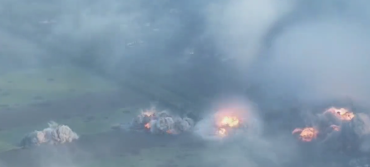 Russian TOS-1A Thermobaric MLRS Fired at Ukrainian Troops