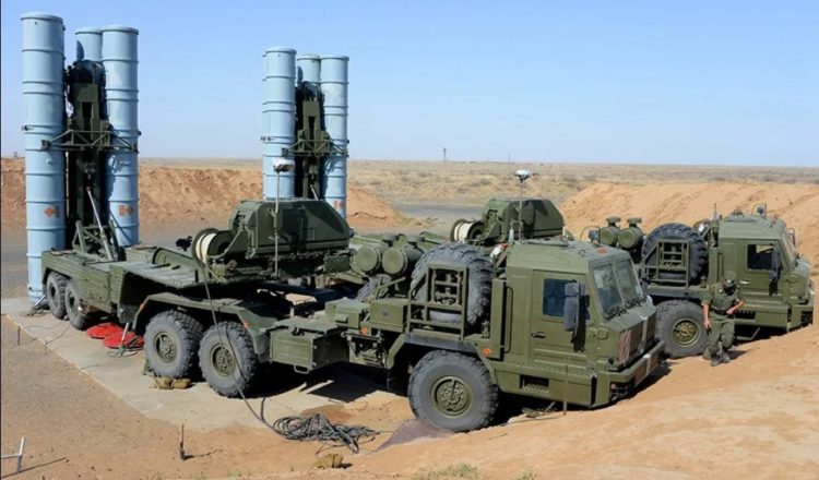 Russian S-300 Missile Fired at Israeli Jets in Israeli Airspace