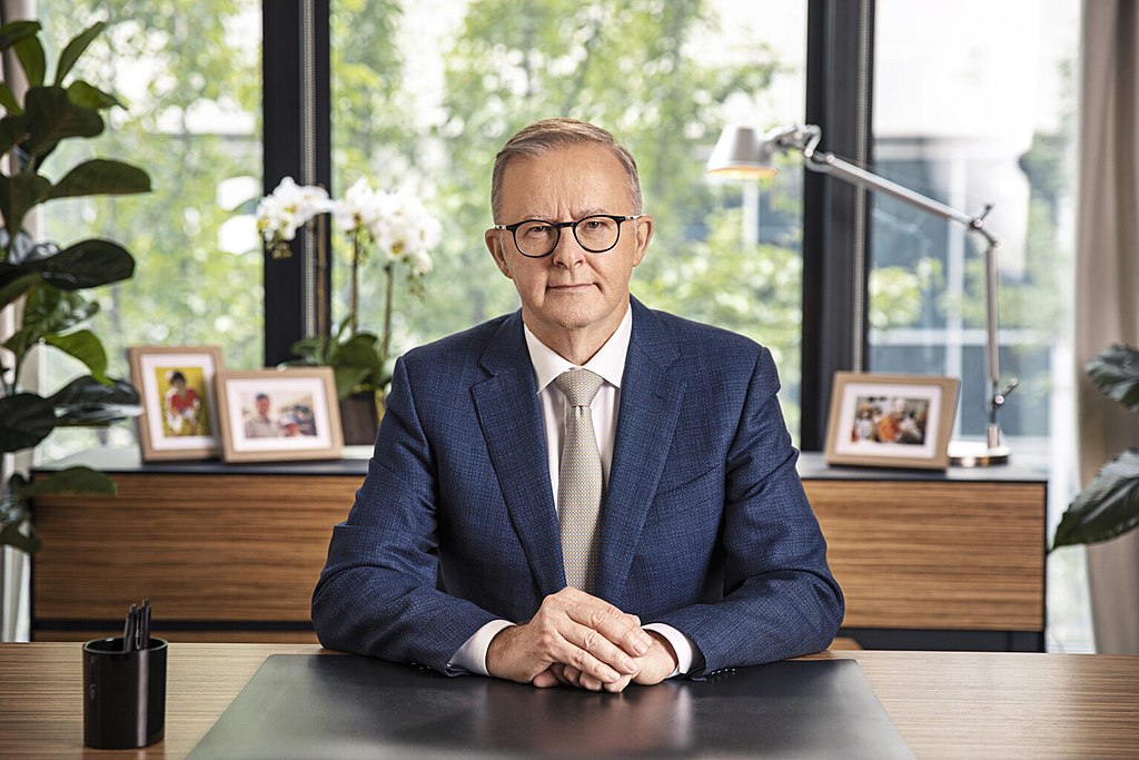 Official portrait of Australian Prime Minister Anthony Albanese (Australian Government, Wikimedia Commons). Source: https://commons.wikimedia.org/wiki/File:Anthony_Albanese_portrait.jpg