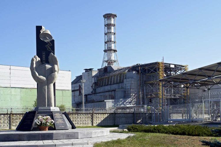 Russian Forces Left Vodka and Huge Piles of Excrement in Offices of the Chernobyl Nuclear Power Plant