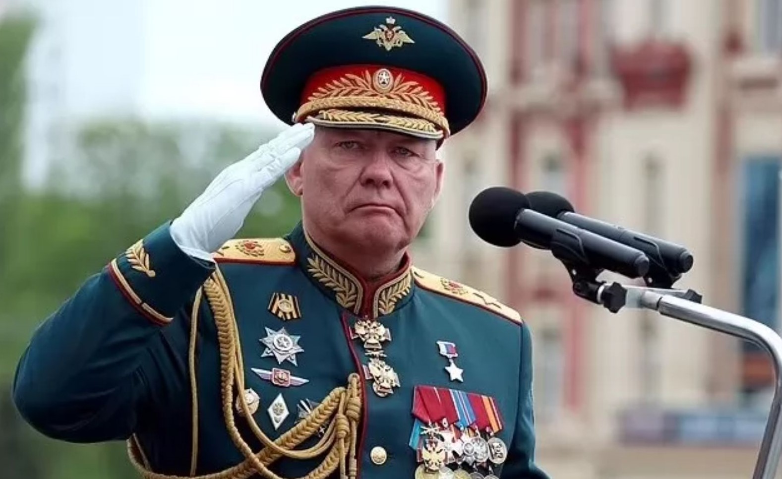 Vanished, Banished or Dead? Russia’s Top General In Ukraine Disappears