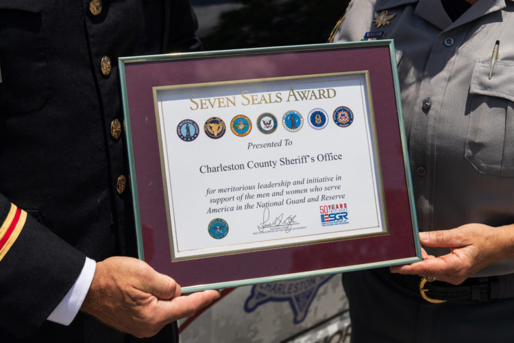 CCSO Awarded With the Seven Seals Award For its National Guard and Military Reserve Support