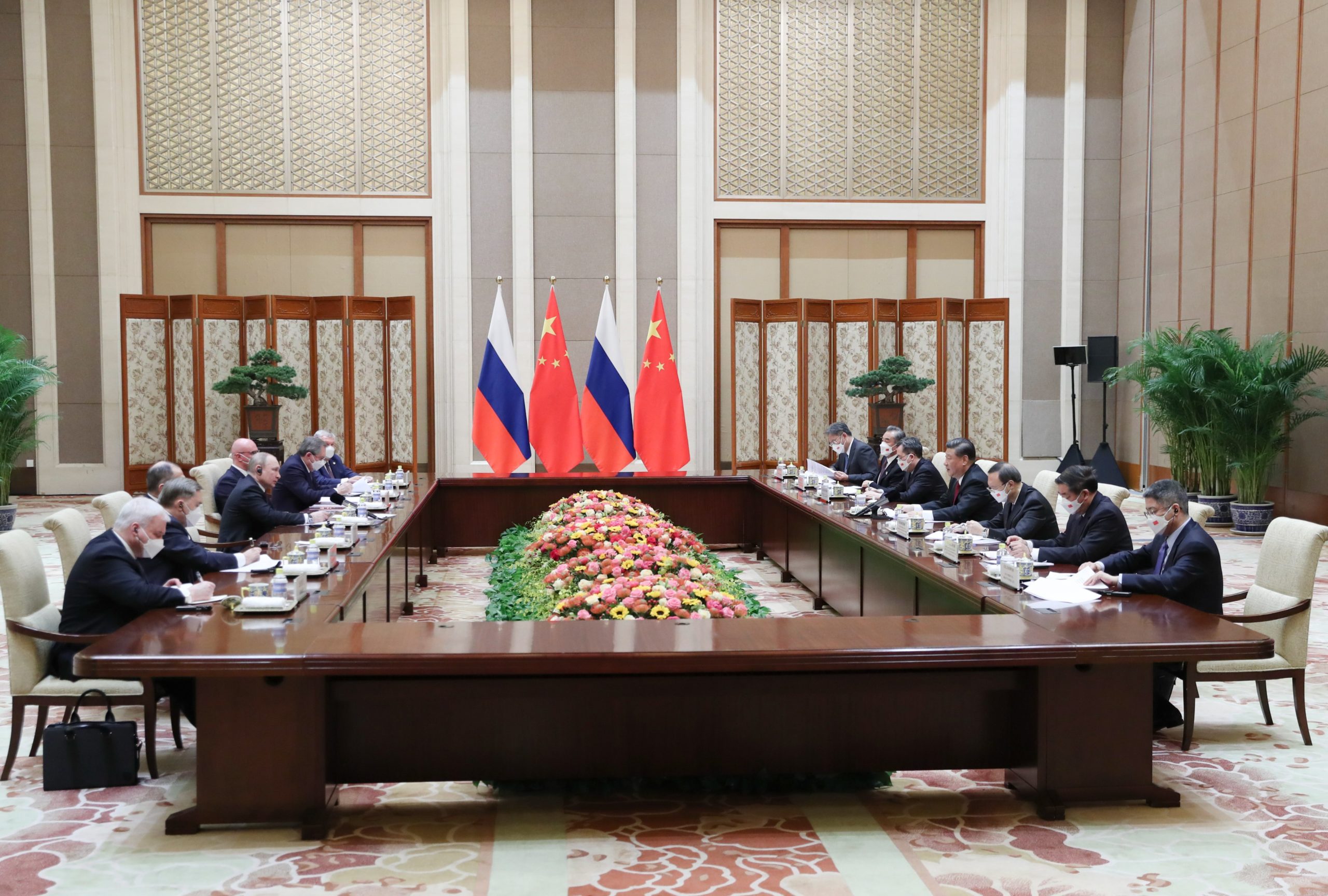 A meeting between Russian President Vladimir Putin and President Xi Jinping in Beijing before the Beijing Winter Olympics (Hua Chunying).