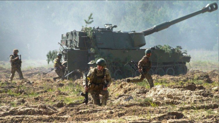 Norway Donates Howitzers to Ukraine, Spain to send Leopard Tanks and Missiles