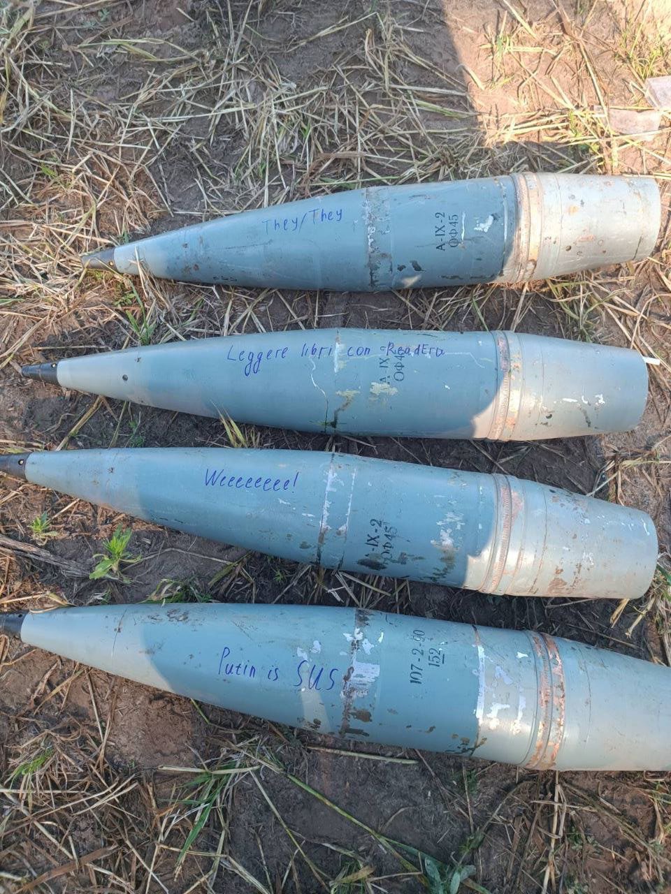 Artillery shells with messages written on them (U24). Source: https://twitter.com/u24_news/status/1538635274984607746