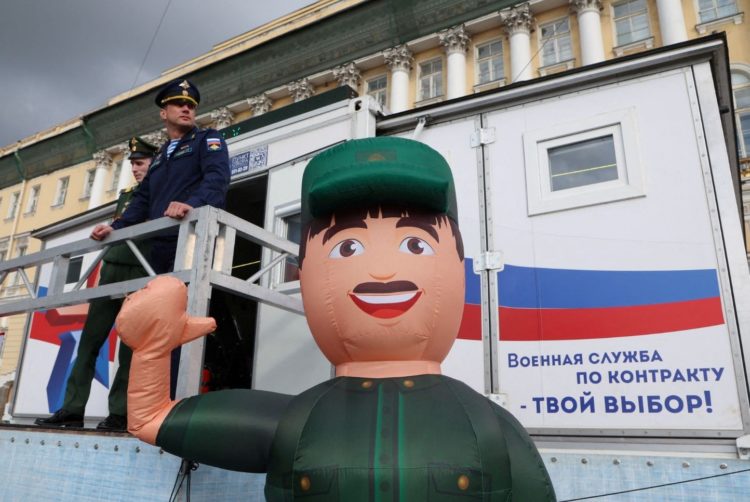 Help Wanted, Russia Trying to Recruit Soldiers on Job Sites