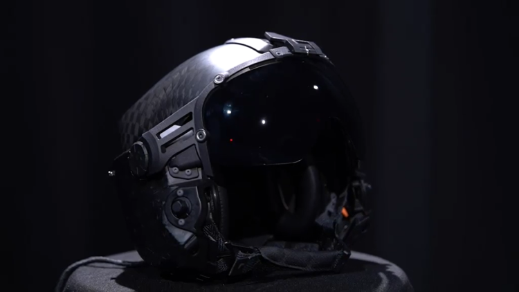 Air Force Pilots are Getting the New LIFT Airborne Technologies’ Helmet and it’s Pretty Cool