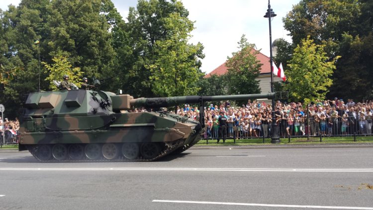 Ukraine To Receive 60 Self-Propelled Guns in Poland’s Largest Arms Export Deal
