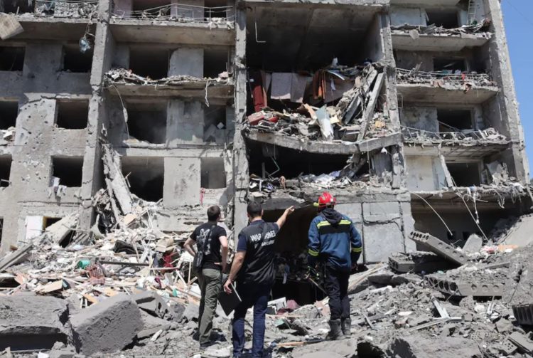 Russians Murdering Civilians Near Odessa With Million Dollar Missiles