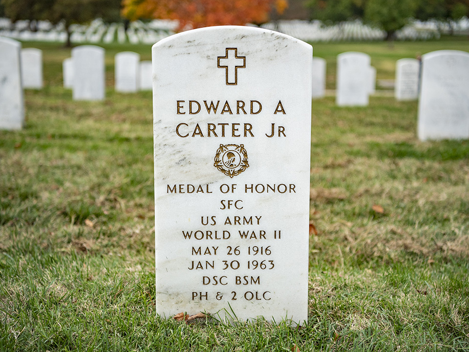 Medal of Honor Carter Headstone