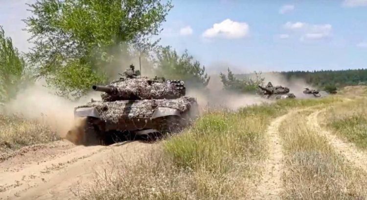 From Kherson Then on to Crimea, the Ukrainian Ground Offensive Has Begun