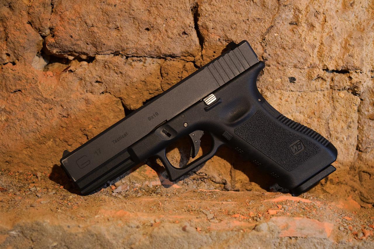 Glock 17 (Image by Romano Perez from Pixabay)