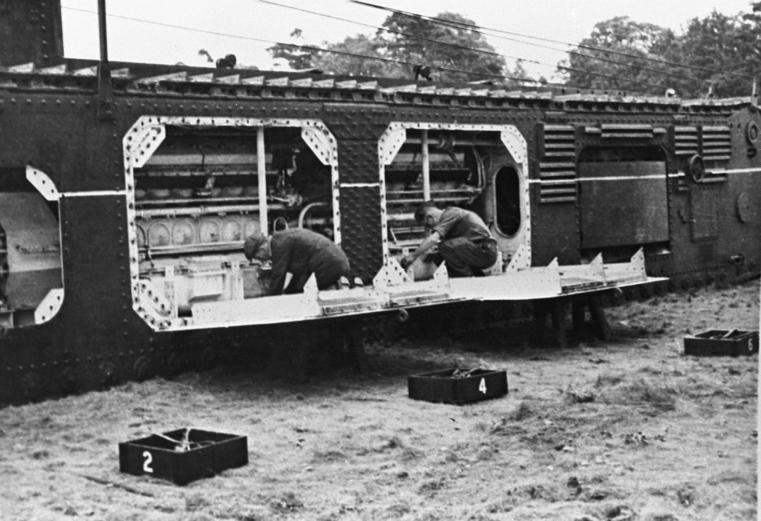 Nellie-engine-compartment