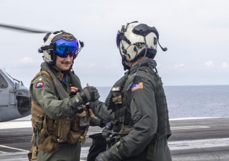 The Pic of the Day: Helicopter Sea Combat Squadron (HSC) 5 Change of Command