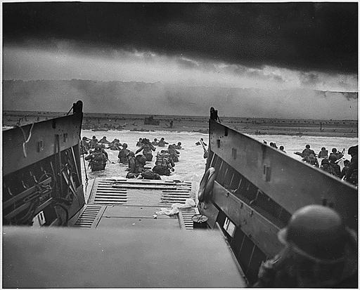 Landing Craft Unloading Troops at Normandy wwii1