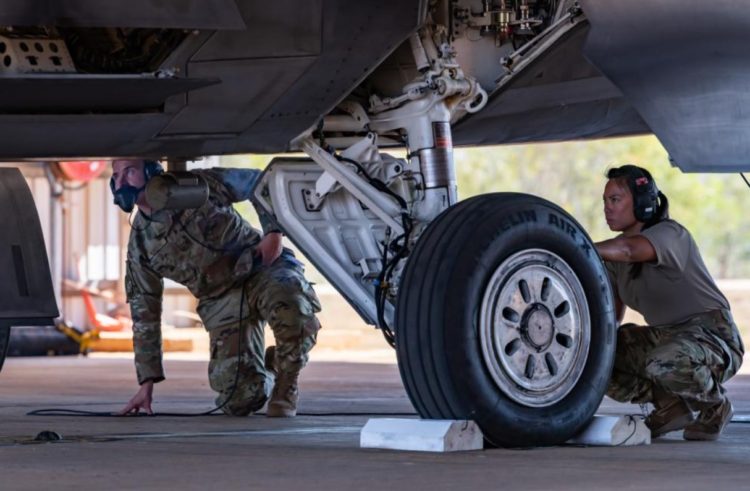The Pic of the Day: US Air Force Working on F-22 Raptors