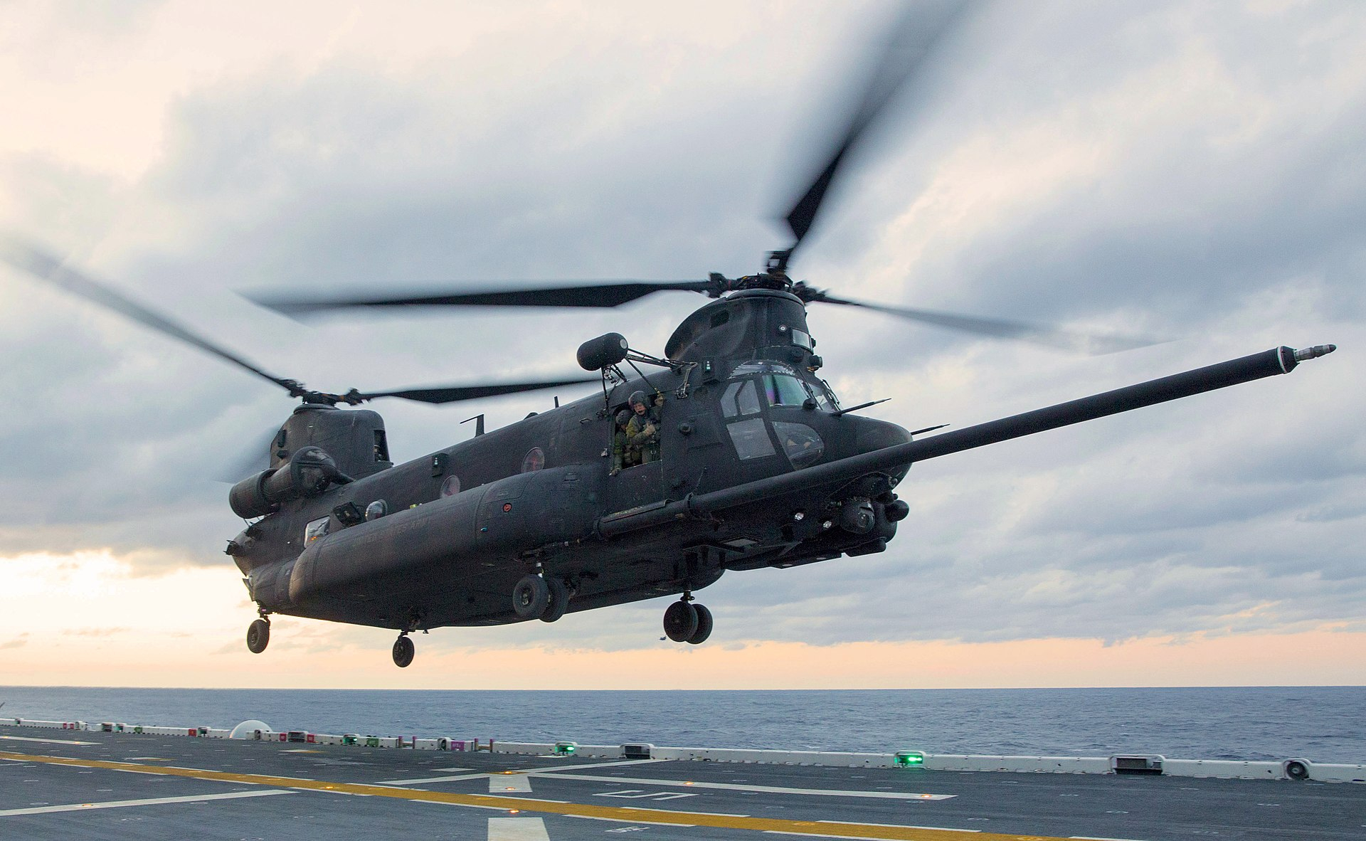 MH-47E Chinook