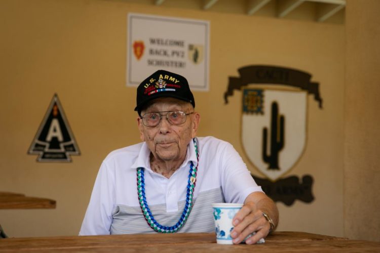 Korean War Veteran Visits Hawaii After 71 years