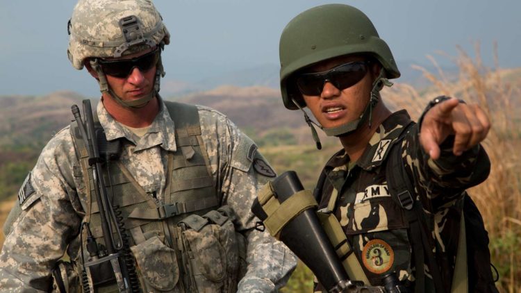 US, Philippines Strengthen Military Ties