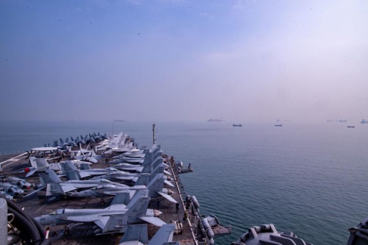 USS Ronald Reagan Strike Group Arrives in Manila as US Navy Prepares in South East Asia