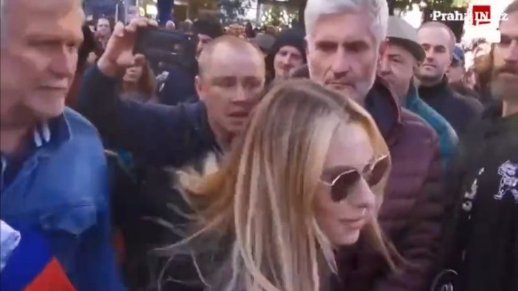 Watch: Ukrainian Refugee Pushed, Insulted Spat on By Pro-Russians in Prague