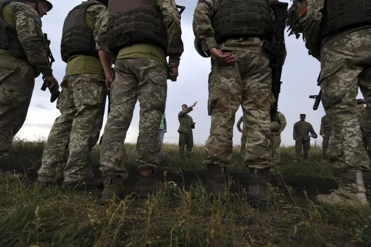 ‘Time Is Not on Their Side,’ US Veterans Are Racing To Train Ukrainians as Marines