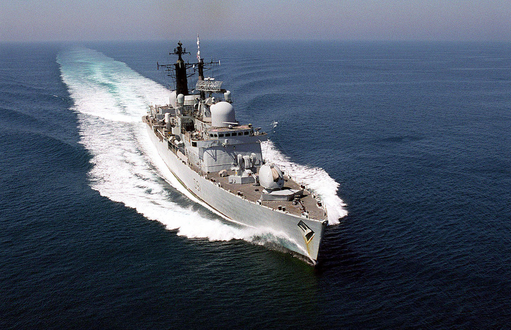 HMS NOTTINGHAM (D91)