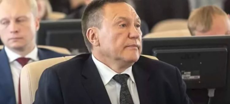 Russian Sausage Millionaire and Putin Critic Falls to His Death in India