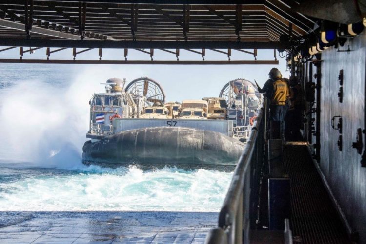 Pic Of The Day: USS Harpers Ferry Goes to Steel Knight-23